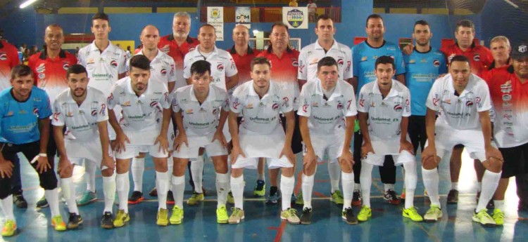 Patrocínio - Luís Gustavo, Munin, Bodião, Cássio, Matheus, Maurílio, Artur, Renan, Thiaguinho, Juliano, Luquinha, Cauê, Gustavo e o técnico Tatá.